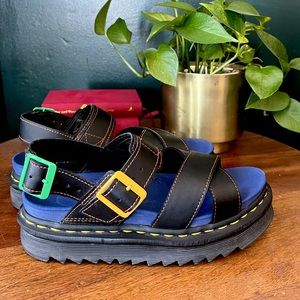 Dr. martens Voss II black size 6